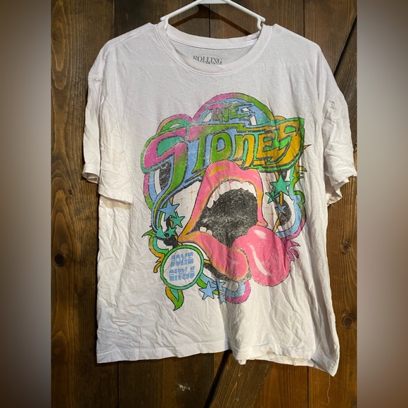 the Rolling Stones Tops - Rolling Stones T-shirt, size XXL, smoke free home